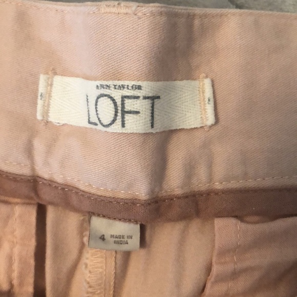 PINK SHORTS - Picture 2 of 3